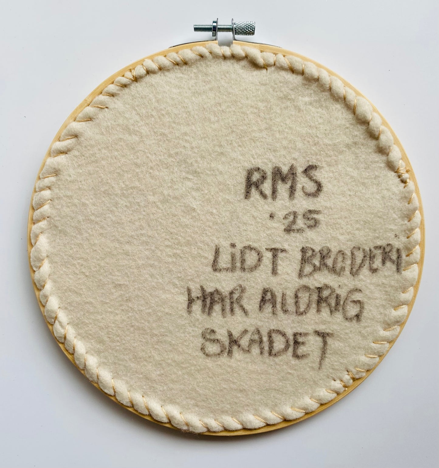 Hvem er hver anden?