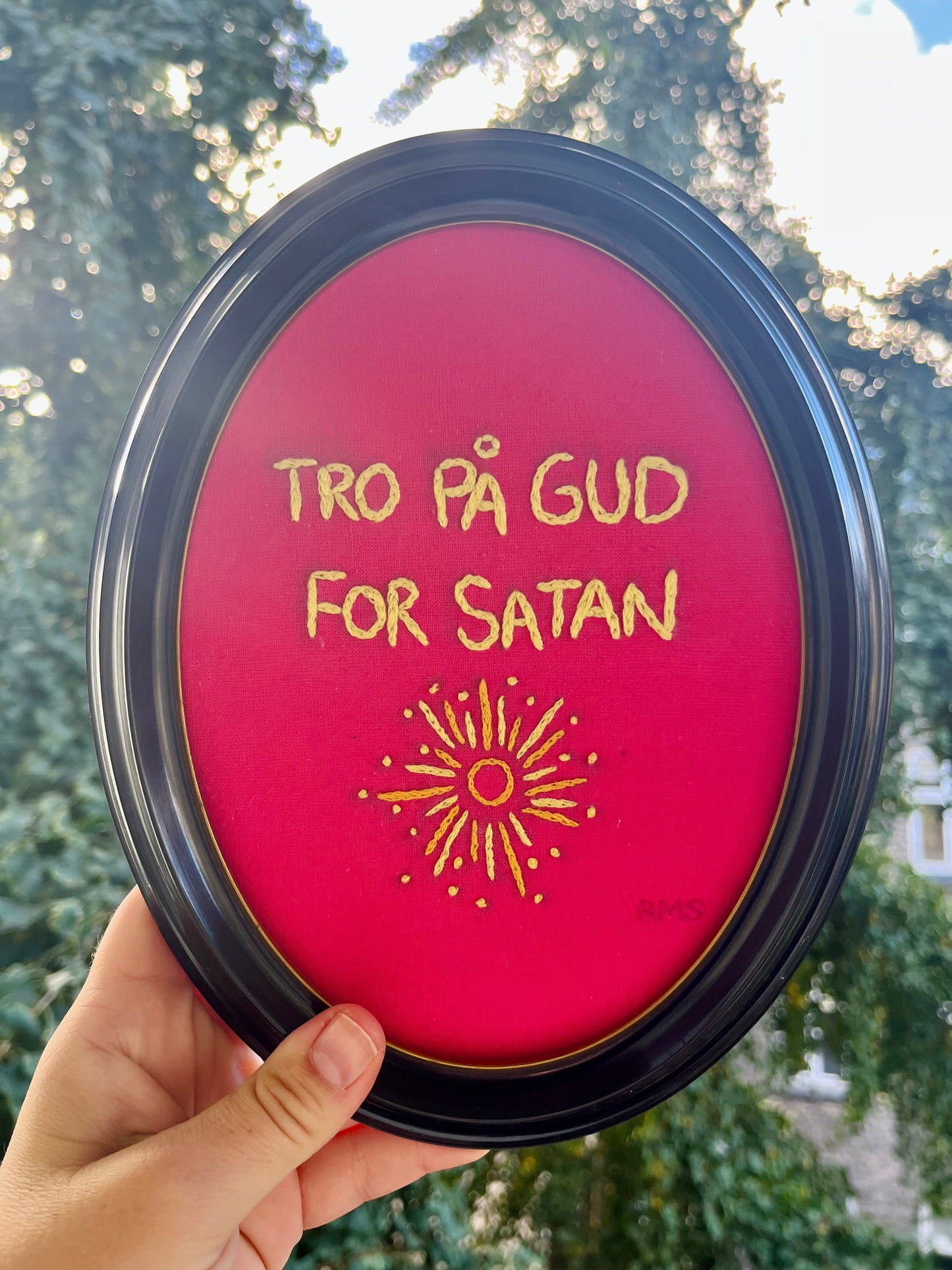Tro på Gud - for Satan