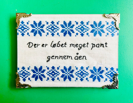 Der er løbet meget pant gennem åen